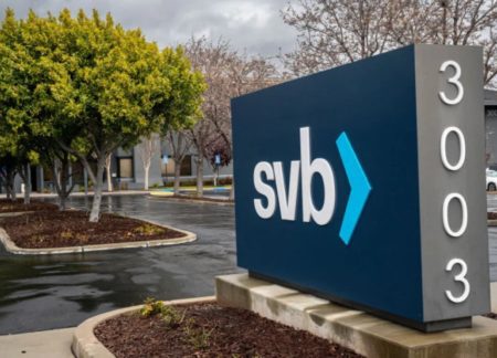 Silicon Valley Bank closed down by regulators after bank run