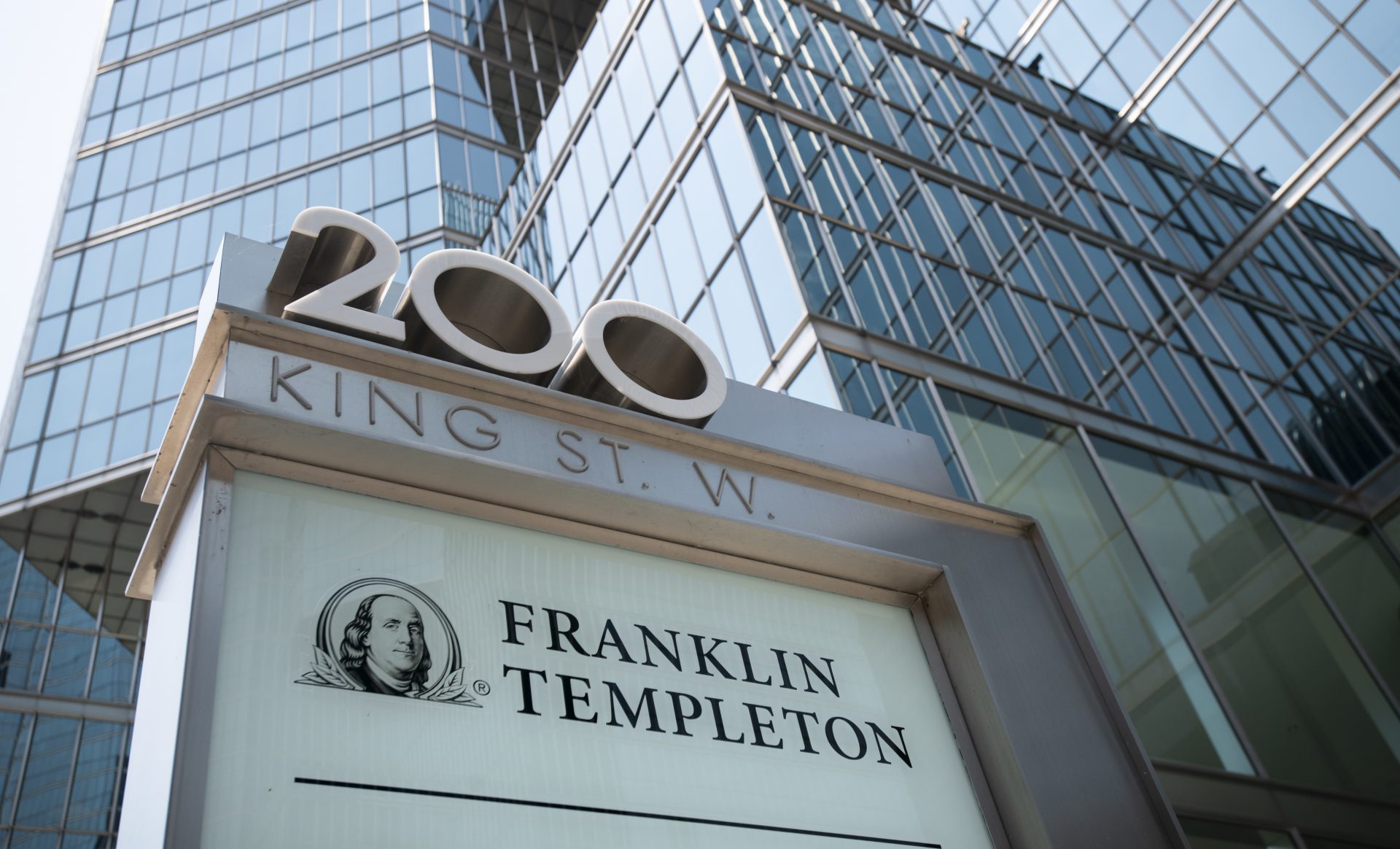 Investment Giant Franklin Templeton Ventures Into Bitcoin ETF Market |  FinTelegram News